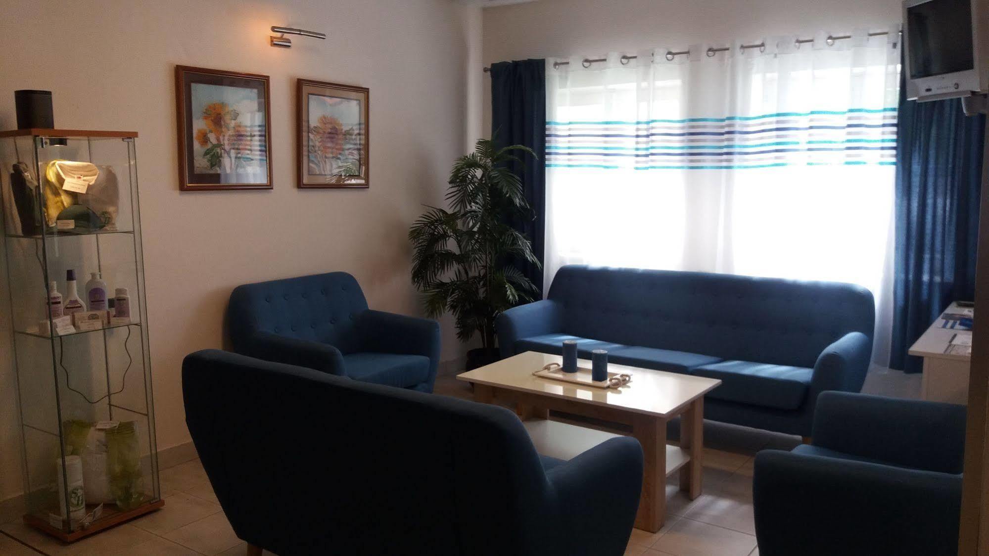 Siesta Club Apartman Харканы Экстерьер фото