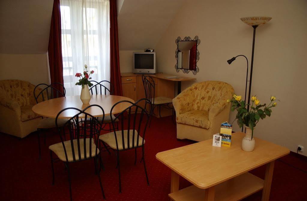 Siesta Club Apartman Харканы Экстерьер фото